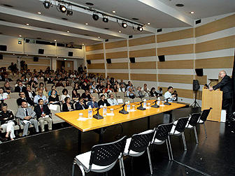 Conférence arménienne à Istanbul : Un deuxième jour plein de surprises