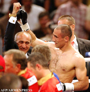 L’Arménien Arthur Abraham, élu meilleur boxeur d’Allemagne pour 2007