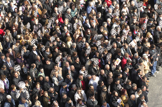 L’article 301 modifié sans écarter la menace sur la liberté d’expression