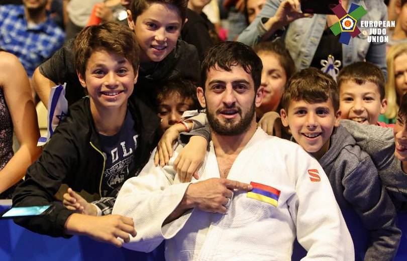 Le judoka Ferdinand Karapetyan (Arménie) vise une qualification aux J.O. de Tokyo malgré une fracture du doigt