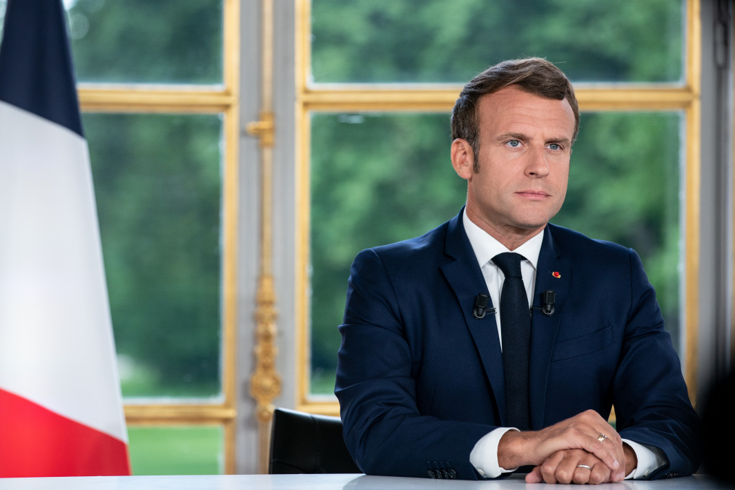 Macron dénonce la violation des souverainetés grecque et chypriote par la  Turquie