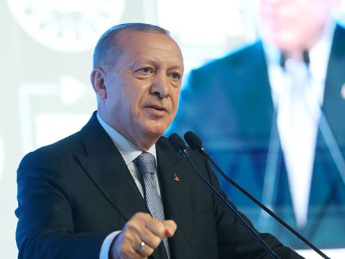 Erdogan pour un dialogue avec « une approche constructive »