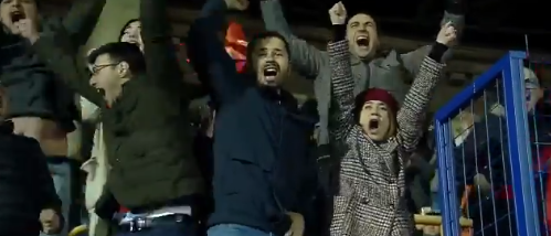 Ambiance de folie dans les tribunes d’Arménie-Roumanie et dans les rues d’Erevan