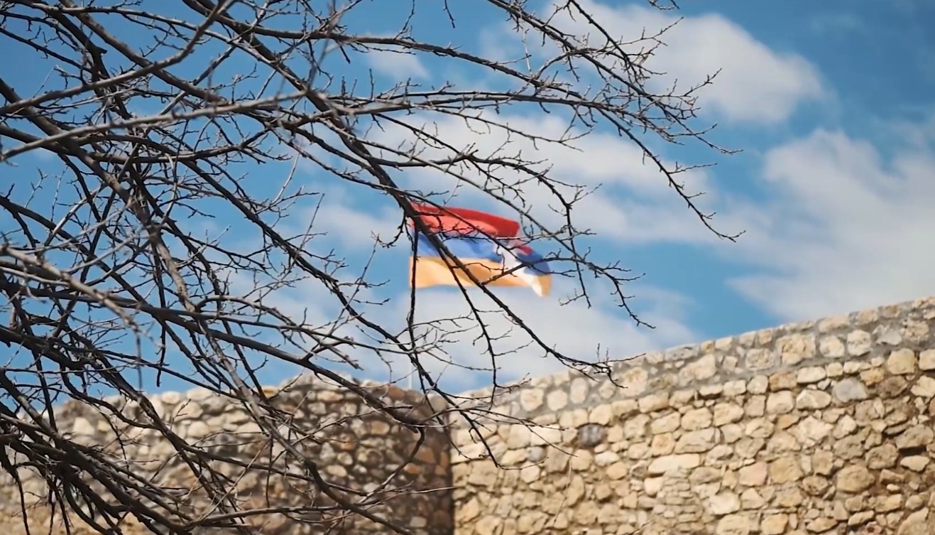 Arayik Harutyunyan le président de l’Artsakh était dimanche à la messe de Pâques au monastère d’Amaras près de Martouni (Artsakh)