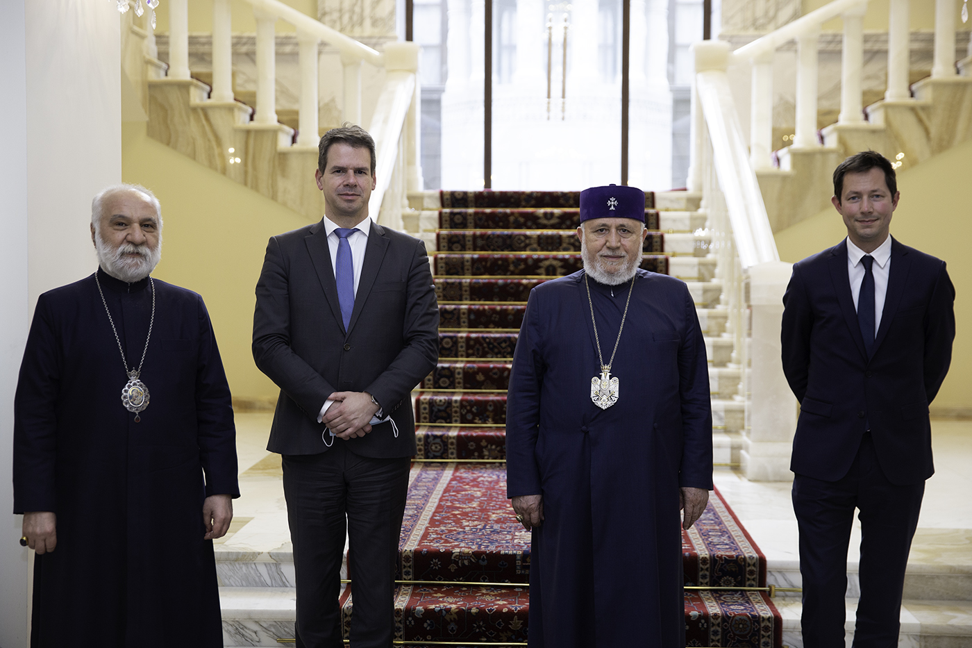 Le Catholicos reçoit François-Xavier Bellamy, membre du Parlement européen