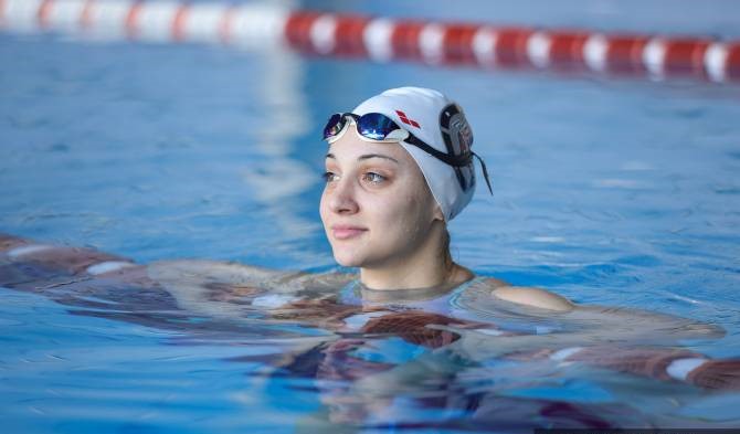 Tokyo-2020 : la nageuse Varsenik Manoutcharyan porte-drapeau de l’Arménie aux J.O. de Tokyo n’a pas passé le cap des éliminatoires du 100 m nage libre