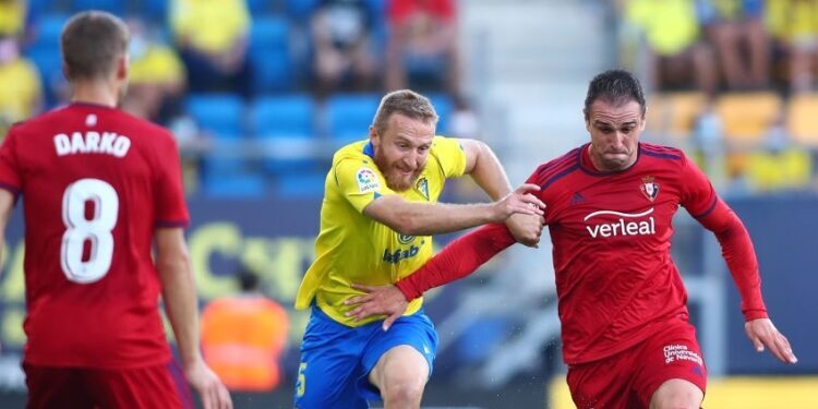 L’Arménien Varazdat Haroyan (Cadix) marque son premier but en championnat d’Espagne lors du match Cadix-Rayo Vallencano