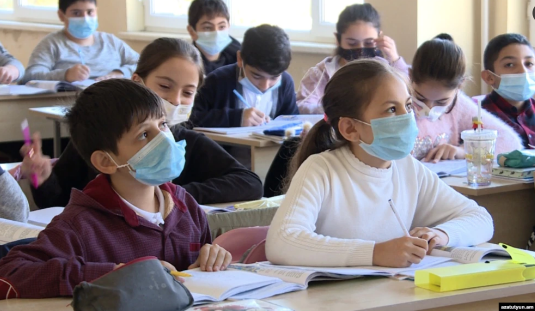 Nouvelle rentrée scolaire sous forte pression épidémique en Arménie