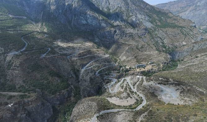 7 routes alternatives de contournement sont en construction dans la région de Syunik au sud de l’Arménie