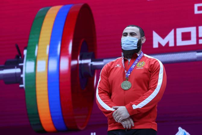 L’haltérophile Simon Martirosyan est médaillé de bronze du Championnat du monde