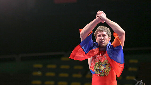 Artur Aleksanyan le vice-champion olympique de Tokyo (2020) élu Meilleur sportif de Gumri