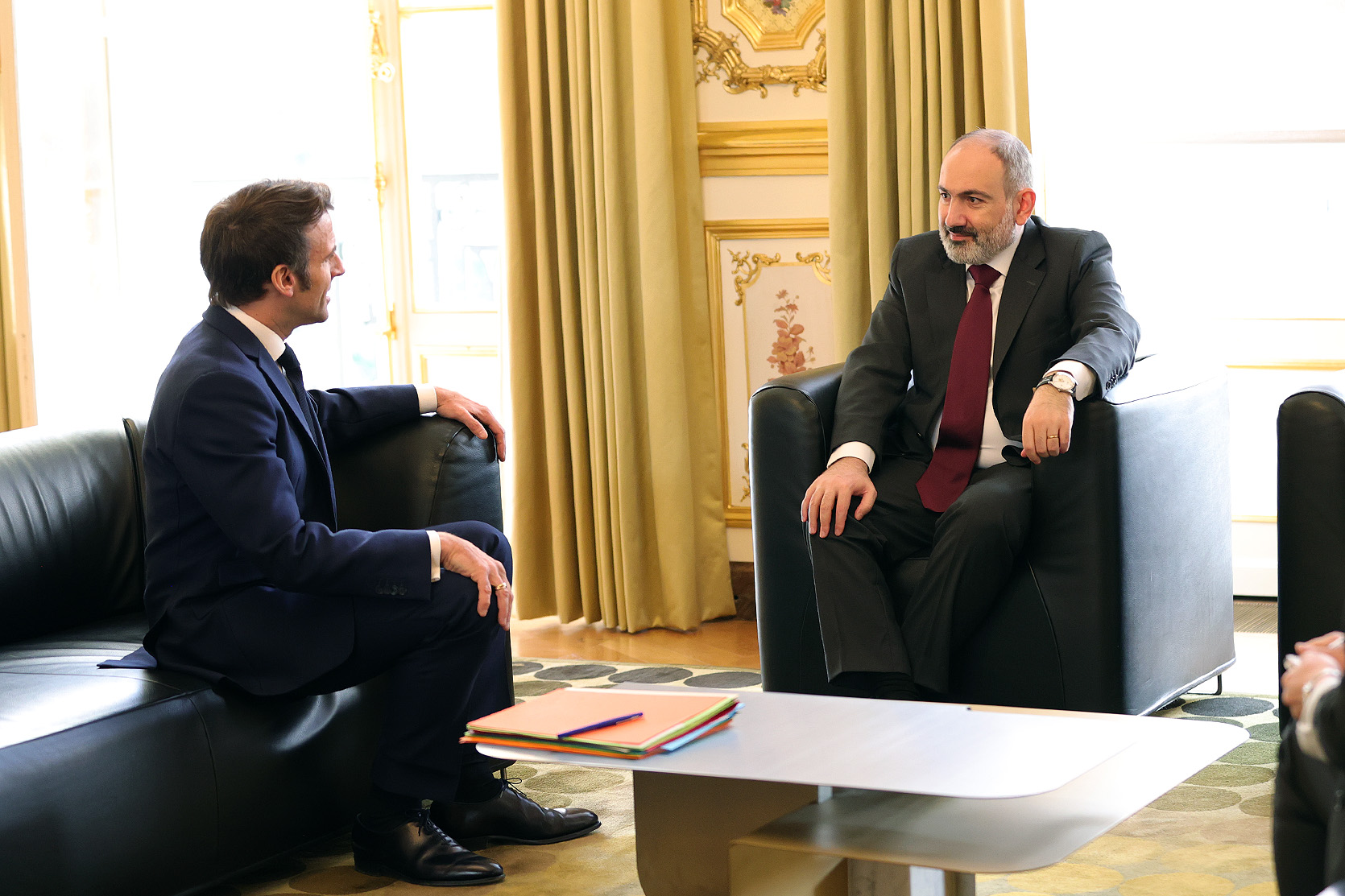 Nikol Pachinian en visite de travail à Paris