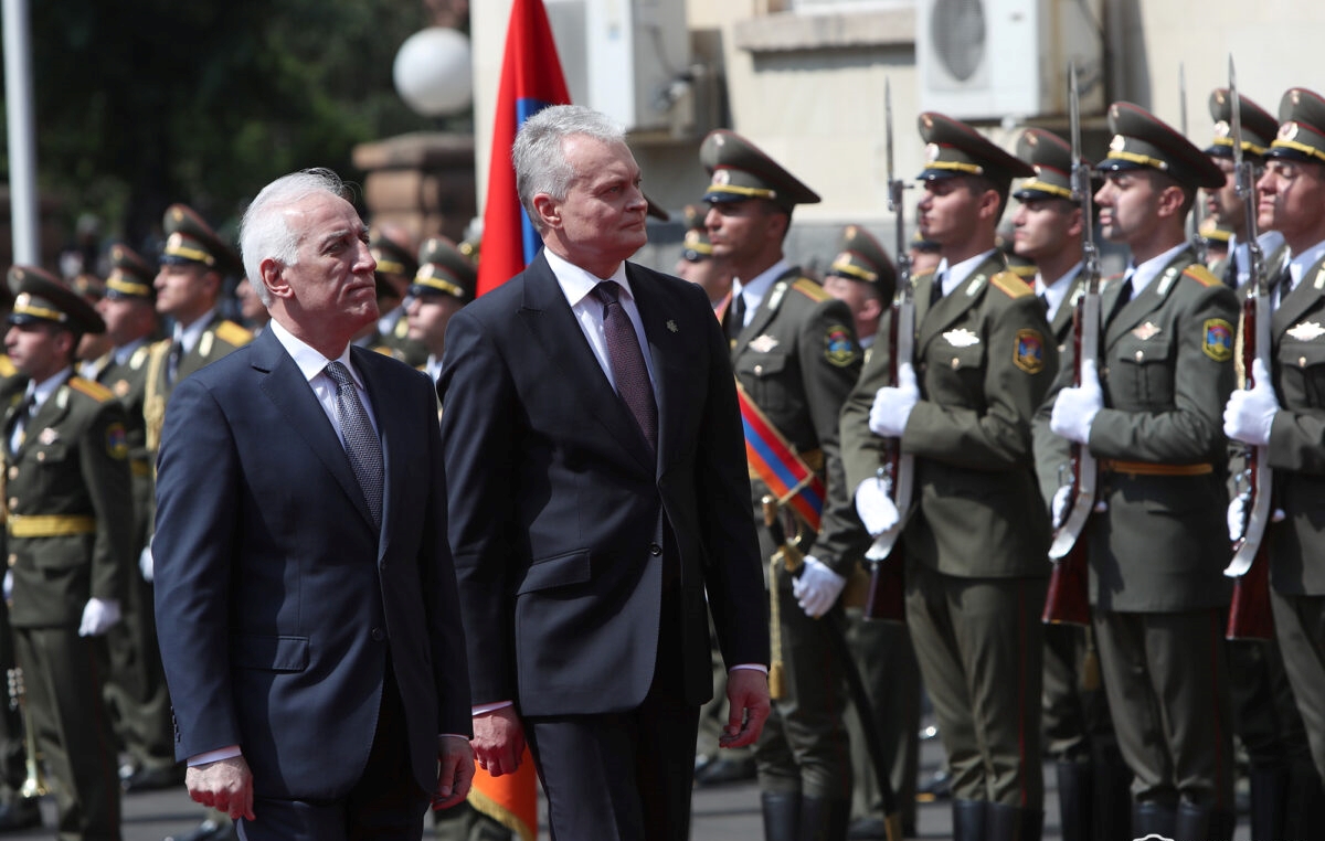 La cérémonie officielle d’accueil du président de la Lituanie a eu lieu à la résidence du président de la République d’Arménie