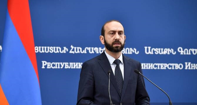 L’Arménie continue de croire que les forces russes de paix sont en mesure de rétablir le statu quo établi au Haut-Karabagh affirme Ararat Mirzoyan