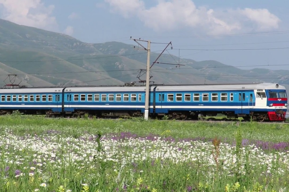 Lancement du train électrique Erévan-Sevan-Shorzja