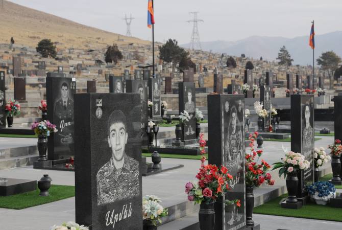 Les représentants de la région de Chirak et de la municipalité de Gumri ont rendu hommage au « Panthéon des combattants de la liberté »