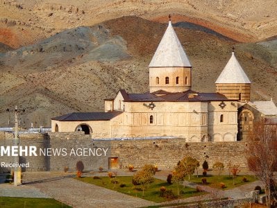 Le monastère arménien de Saint-Tadevos (Saint-Thaddée) au nord de l’Iran est l’un des plus anciens édifices religieux du monde