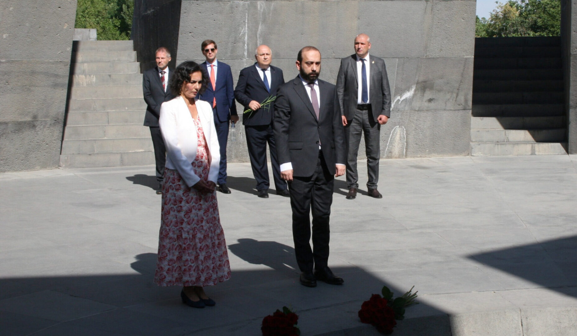 Le Ministre belge des Affaires étrangères s’est rendue au Mémorial du Génocide des Arméniens à Erévan