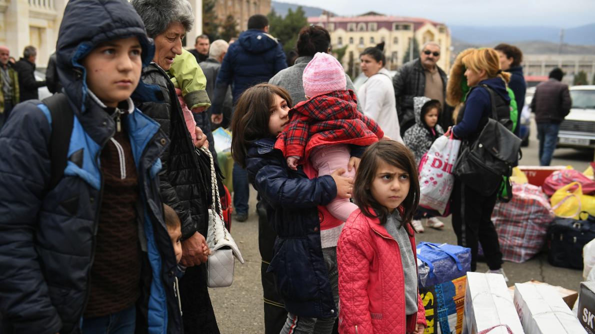 L’Association AAMC organise une Collecte Pour les réfugiés de l’Artsakh