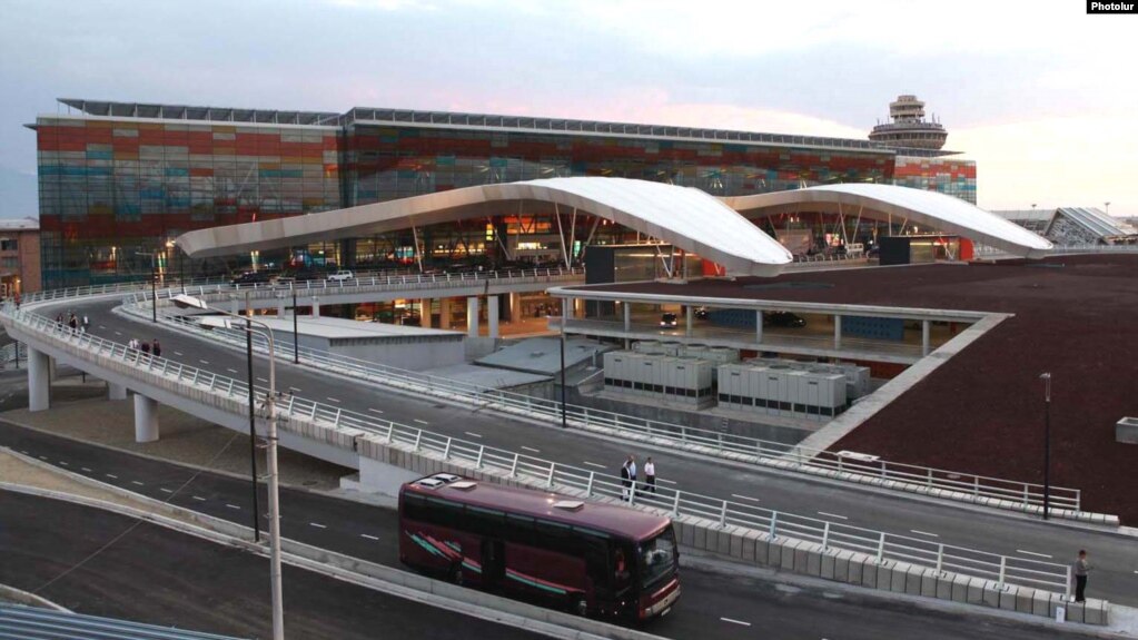 Les gardes-frontières russes priés de quitter l’aéroport d’Erevan