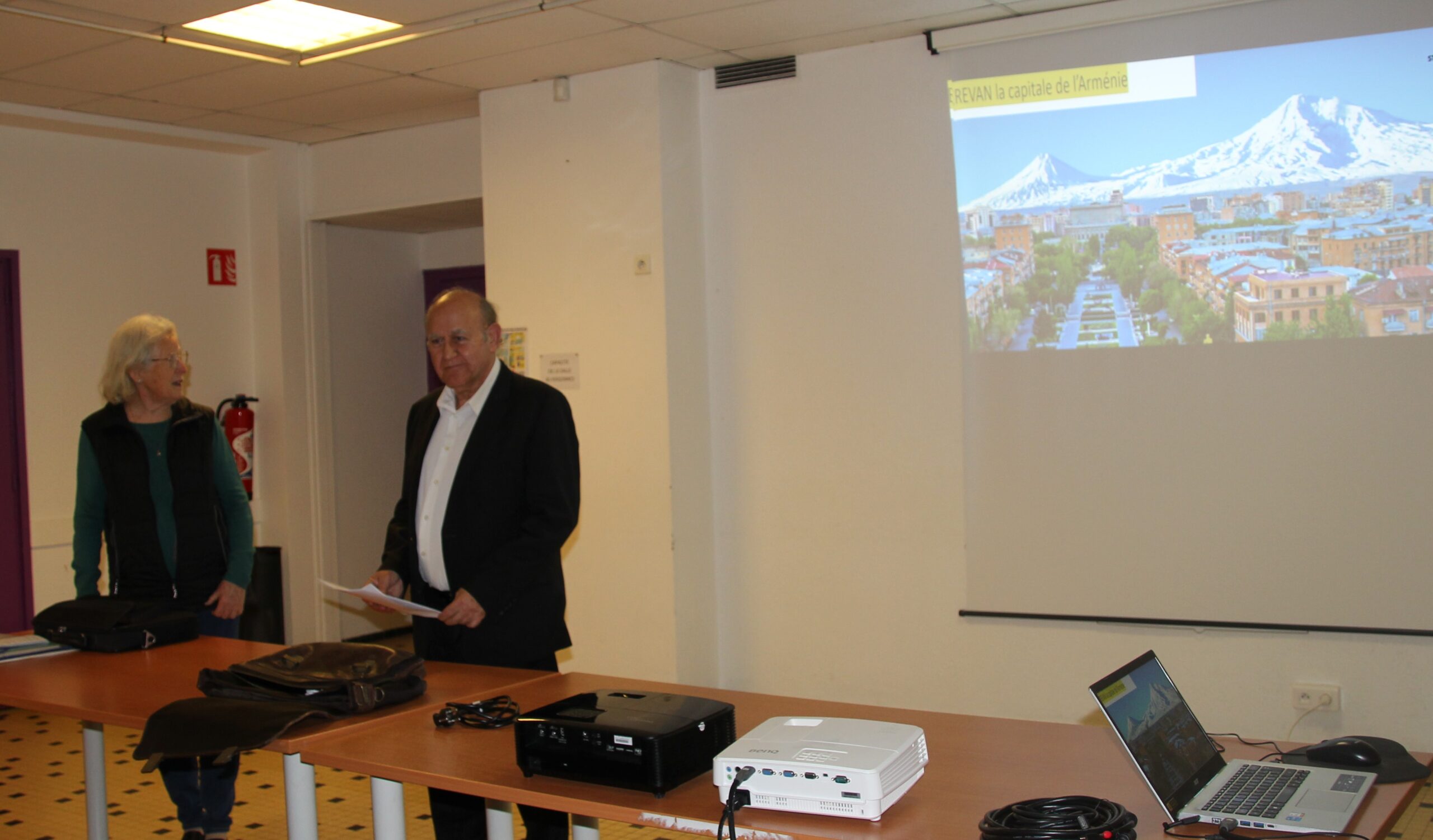 Conférence sur Erévan hier soir à Valence