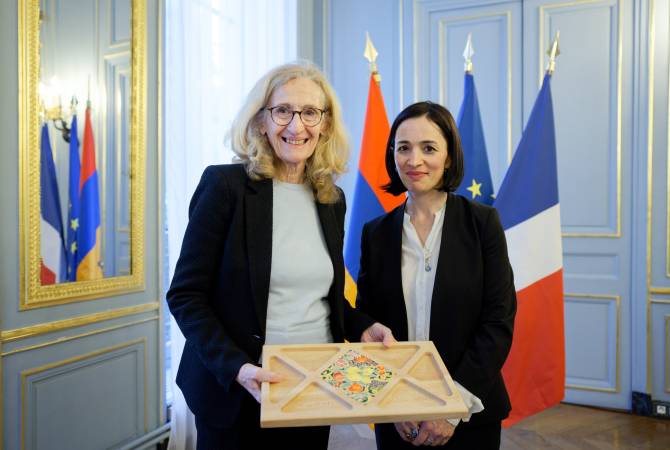 Janna Andreasyan a convenu avec Nicole Belloubet la ministre française de l’Education d’élargir la coopération entre l’Arménie et la France