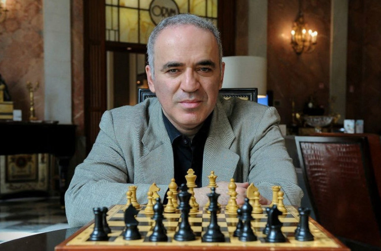 Dans le nouveau manuel d’histoire russe, Garry Kasparov ne figure pas sur la liste des champions du monde d’échecs