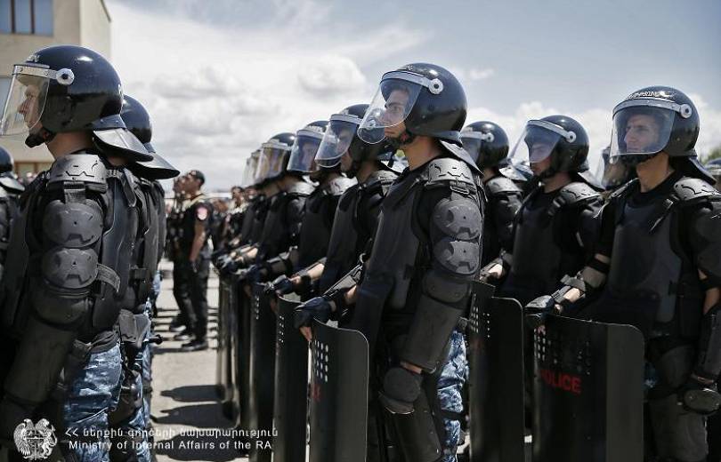 Une garde de police fonctionnera en Arménie en 2025, l’Assemblée nationale a voté la loi