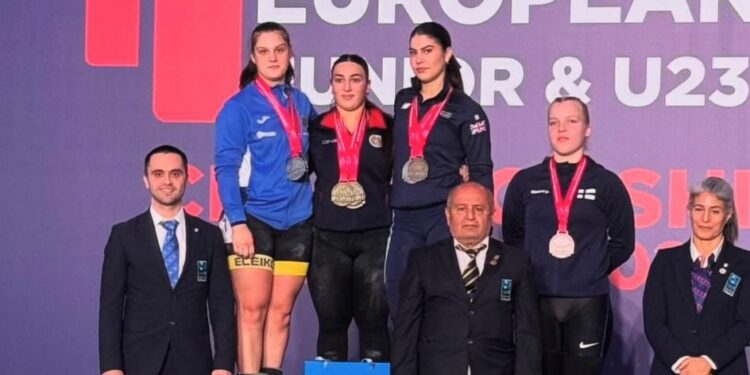 L’haltérophile Anna Amroyan (Arménie) est devenue championne du Championnat d’Europe junior